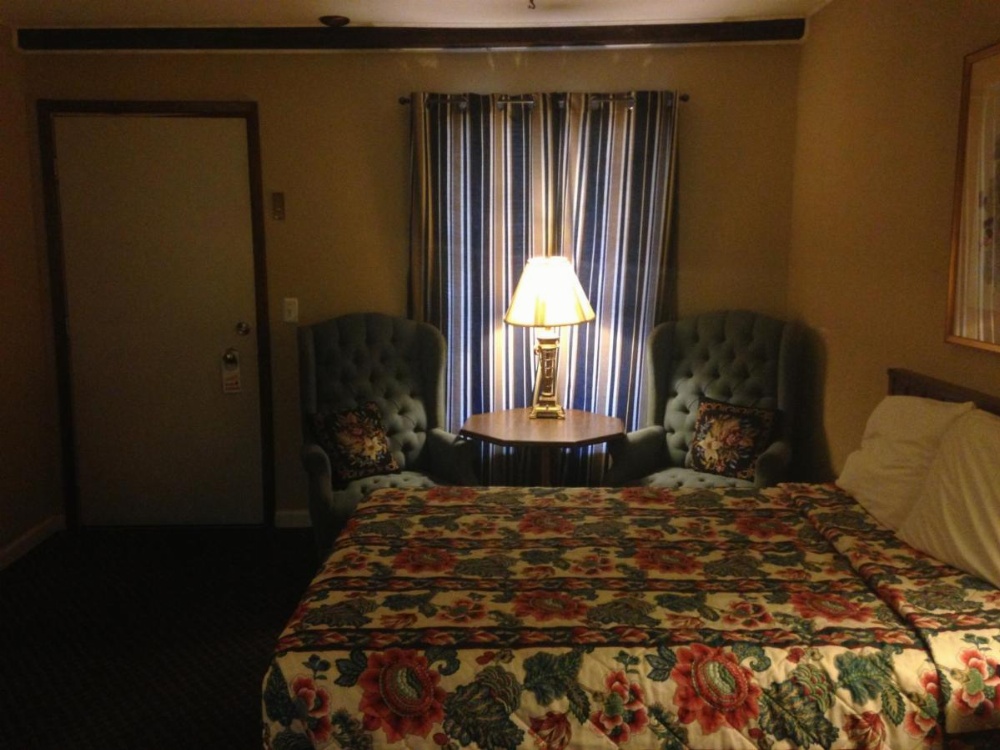 Double Room with Two Double Beds - Non-Smoking