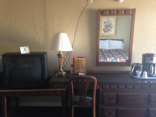 Rustic Motel Rolla image 20